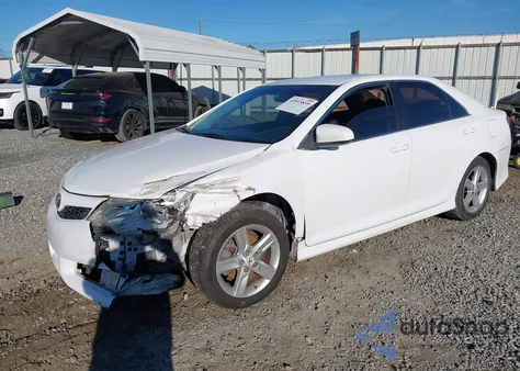 2013 Toyota Camry Se z USA, uszkodzony, nr VIN 4T1BF1FK5DU637529